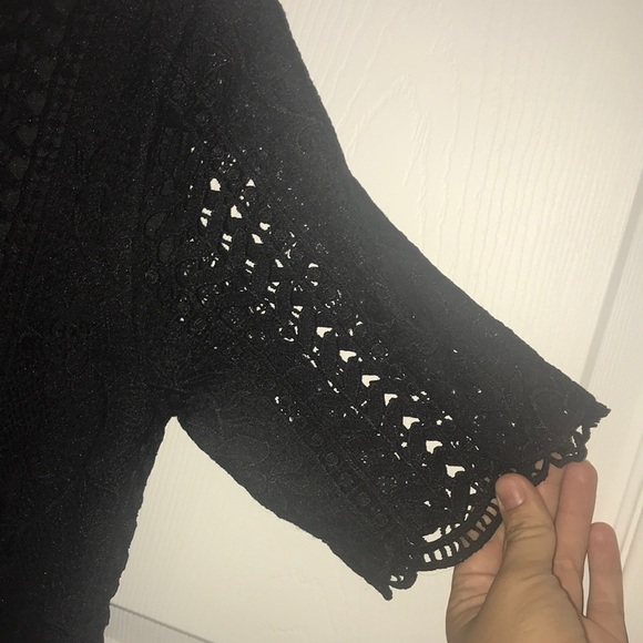 HOST PICK!!!🎉🎉🎉Black lace mid-length dress - Picture 2 of 6